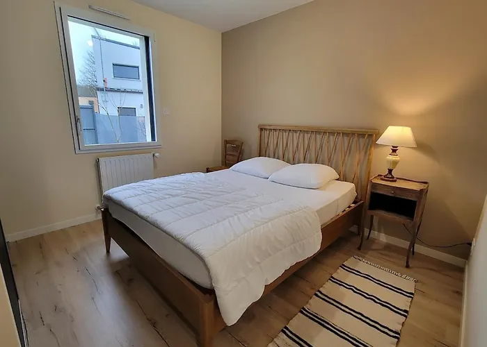 L'aubepine, Centre *