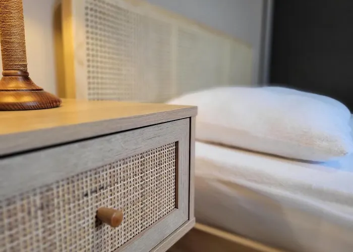 L'aubepine, Centre *